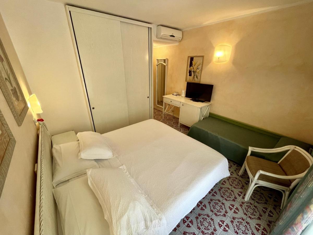 Hotel Meridiana 坎普码港 外观 照片